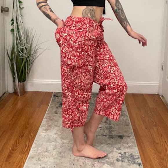 Marella Mid Rise Floral Crop Cargo Pants Tie-Waist Straight Leg Size 10 Red - Picture 10 of 12